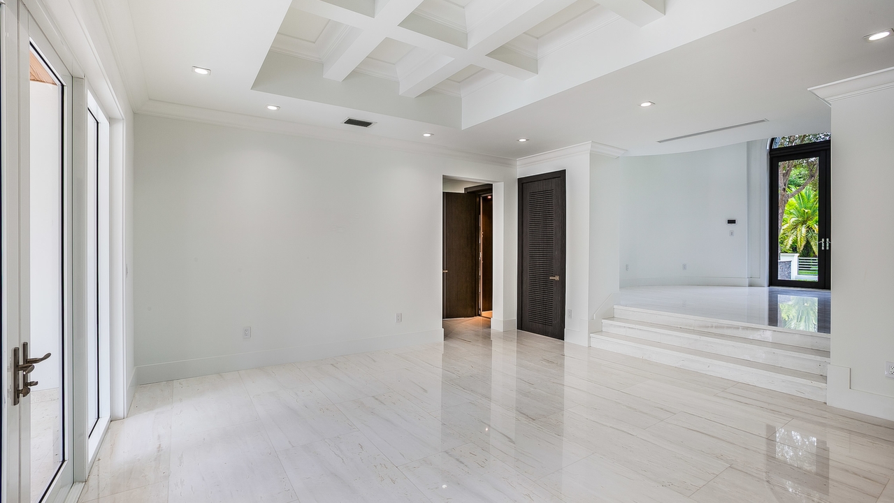 6255-SW-132nd-St-04