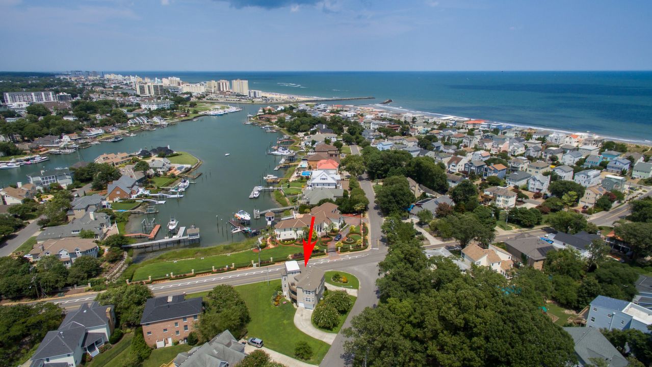 425 Croatan Road, Virginia Beach, VA, 23451 Scene 1