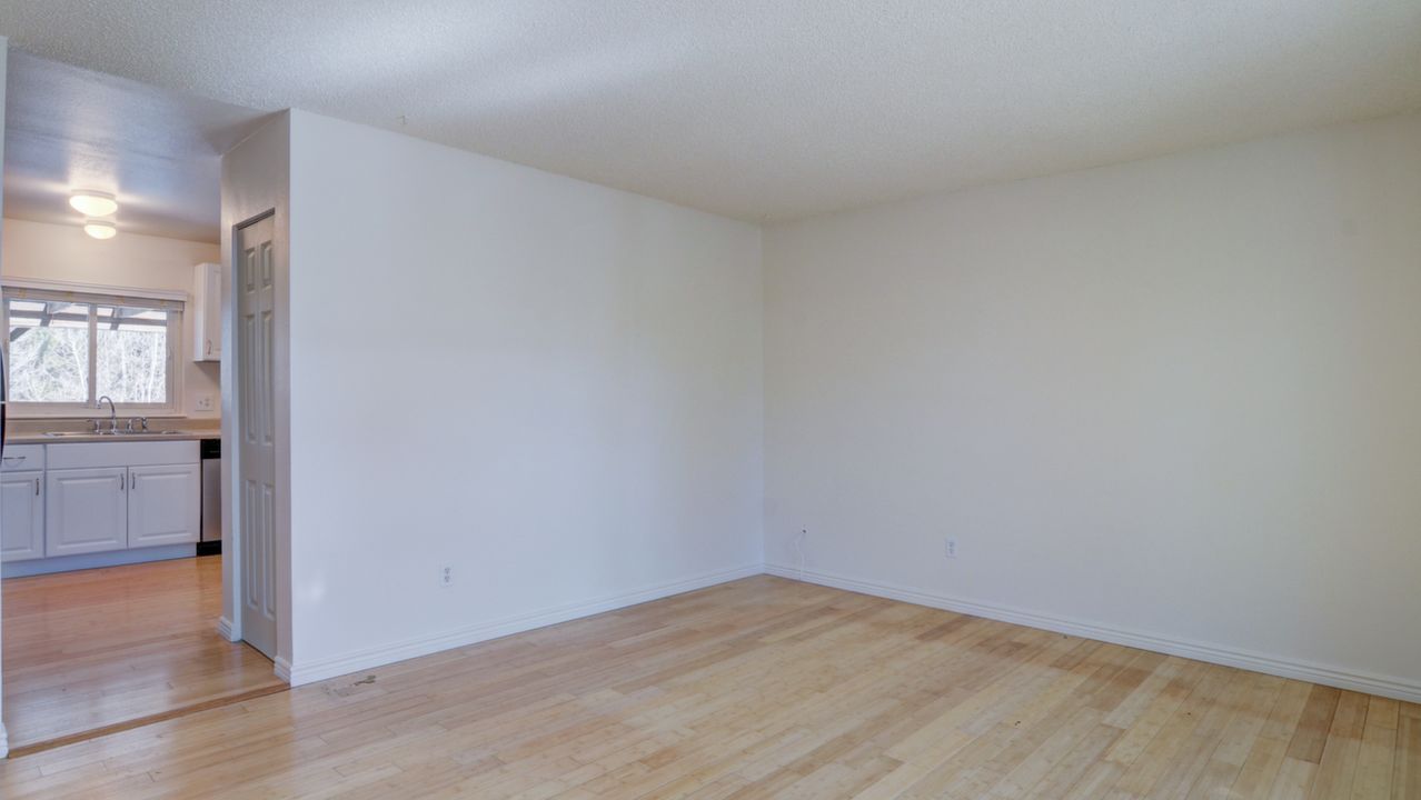 03 Living Room from Entry
