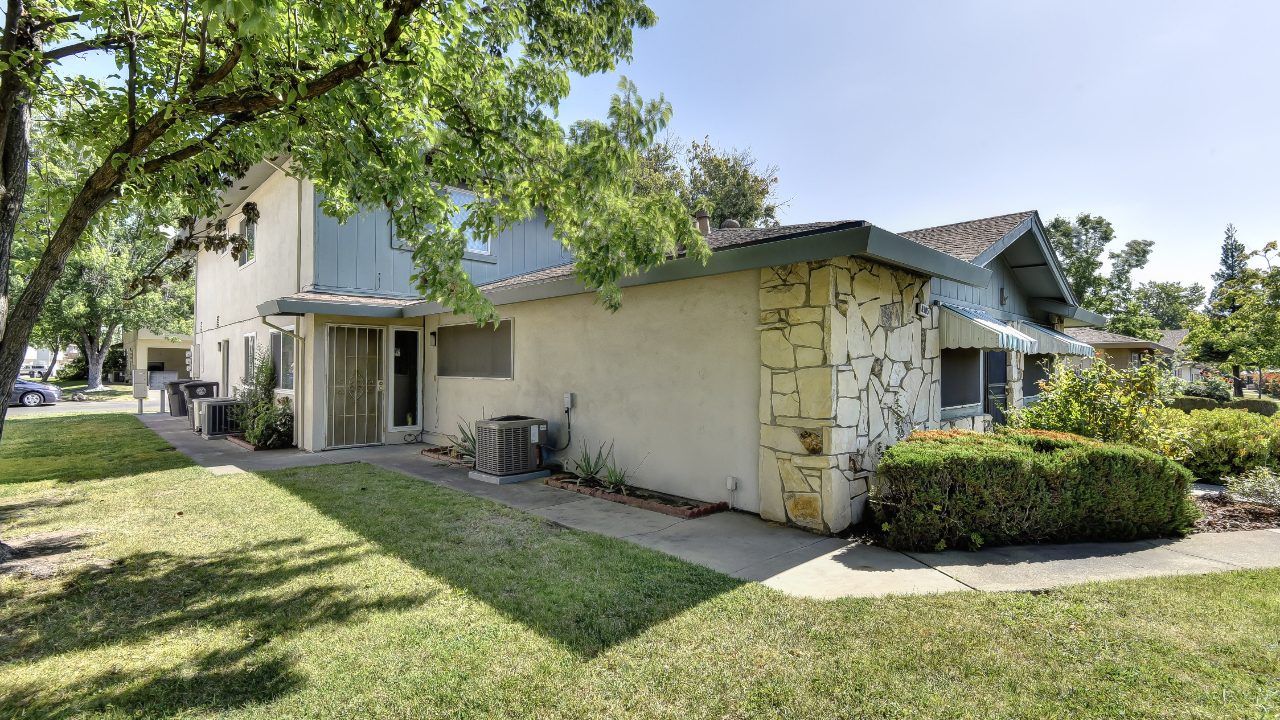 6505 Greenback Lane, Citrus Heights, CA, 95621 Scene 3