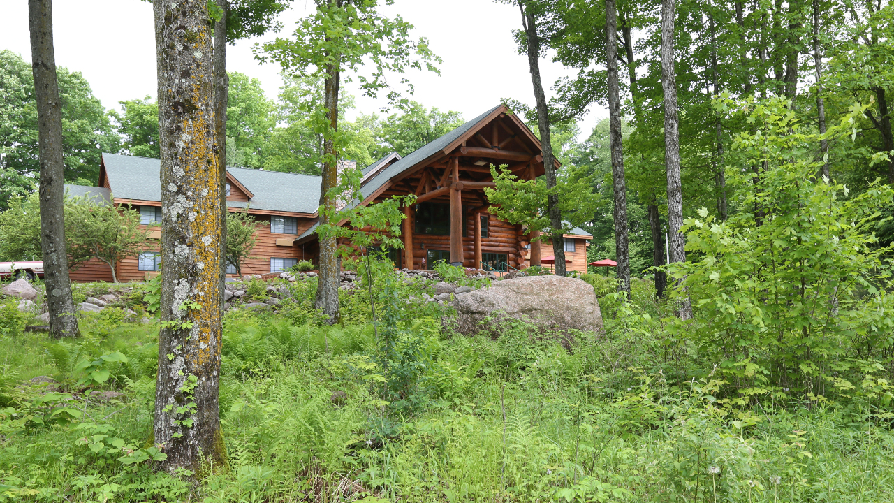 aaFrontcroppedB26A0406