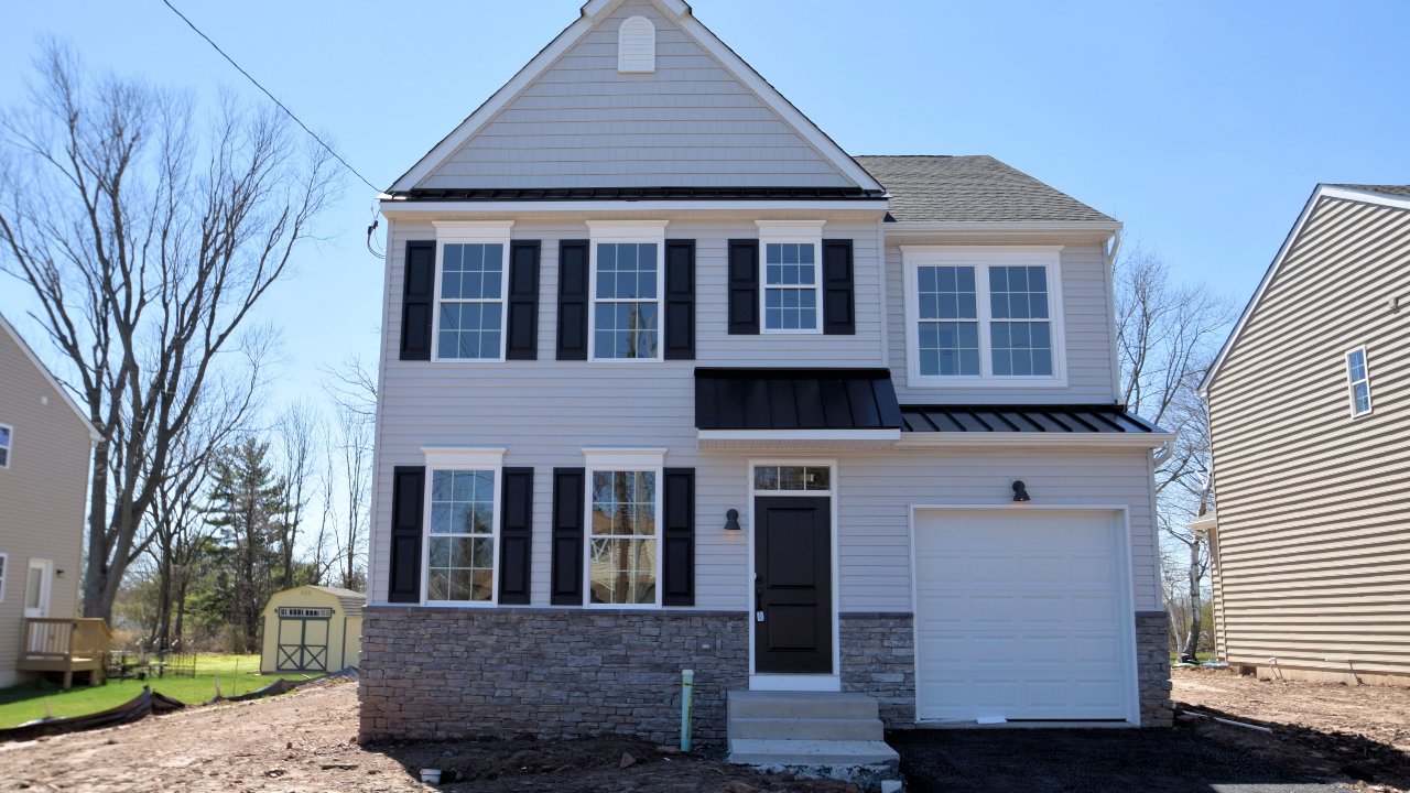 216 Maple St, Warminster, PA, 18974 Scene 1