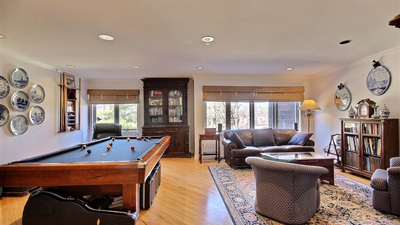 7 Oak Trail Road, Englewood, NJ, 07631 Scene 4