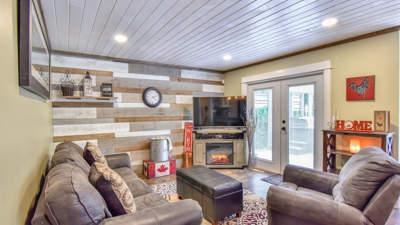 19129 62A Ave., Surrey, BC, V3S 8C6 Scene 3