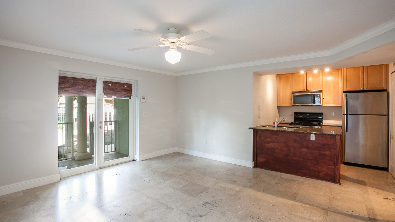 2760-W-Trade-Ave-#A-02