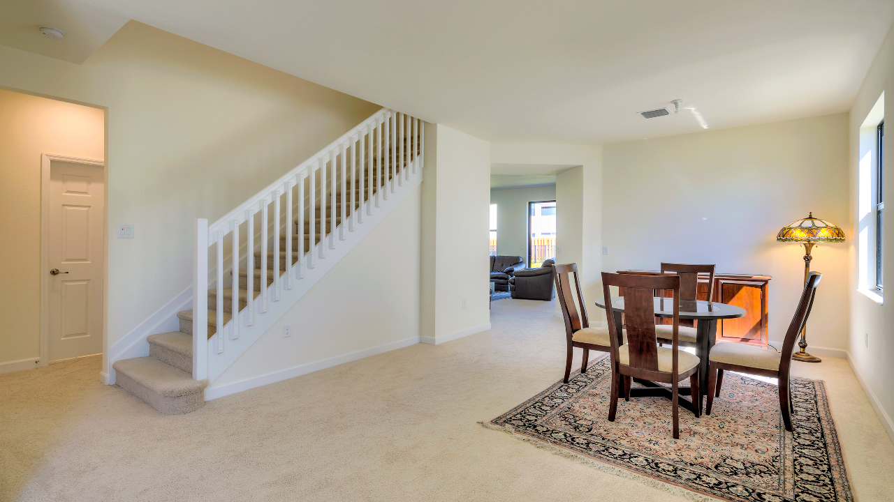 11725-SW-253rd-St-02