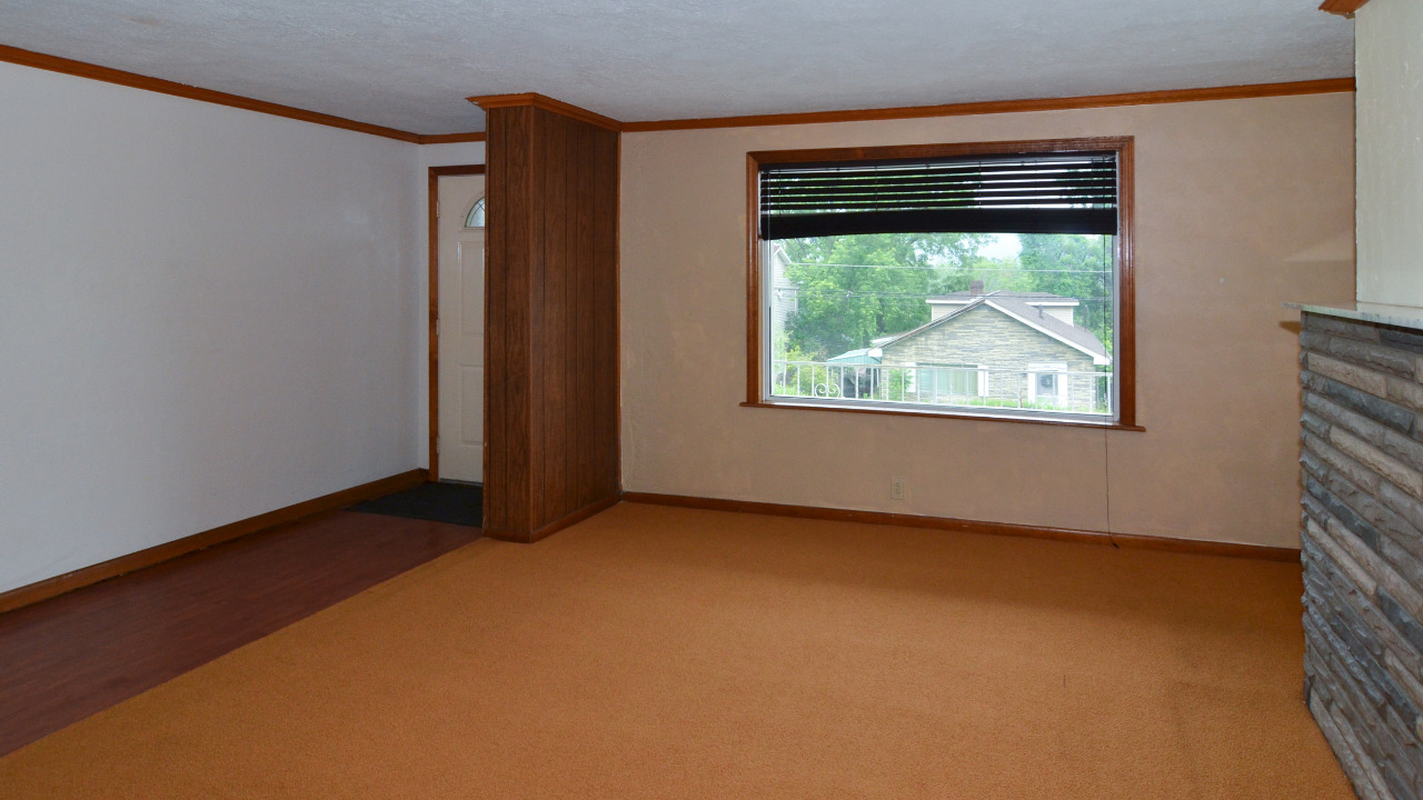 Living Room Entry View Unit 1