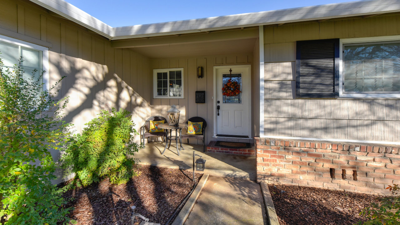 1720 Daphne Avenue, Sacramento, CA, 95864 Scene 1