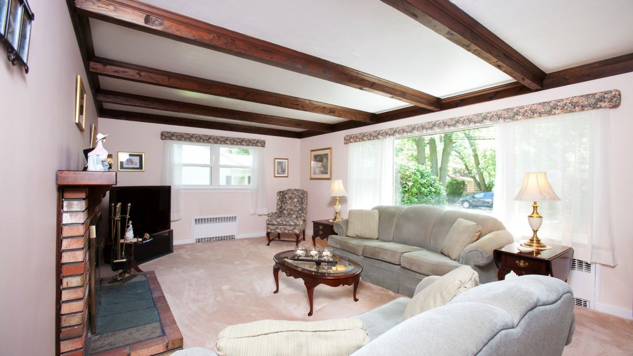 115 Hampton Blvd, Massapequa, NY, 11762 Scene 3