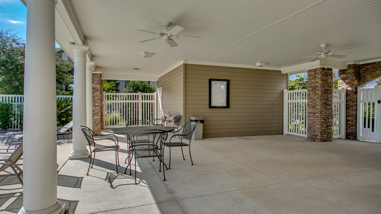 Park Ave, Foley, AL, 36535 Scene 2