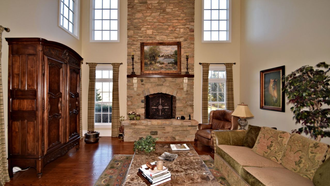 2 Old Cabin Rd, Newtown, PA, 18940 Scene 3