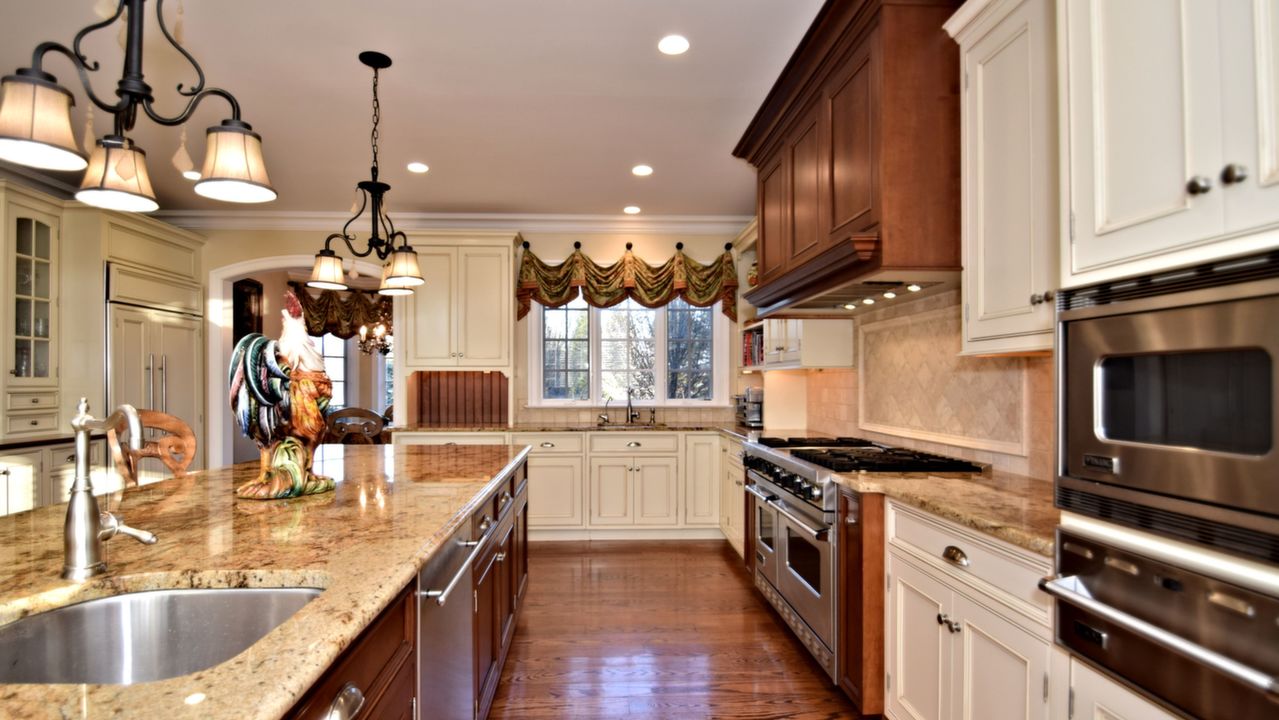 2 Old Cabin Rd, Newtown, PA, 18940 Scene 4