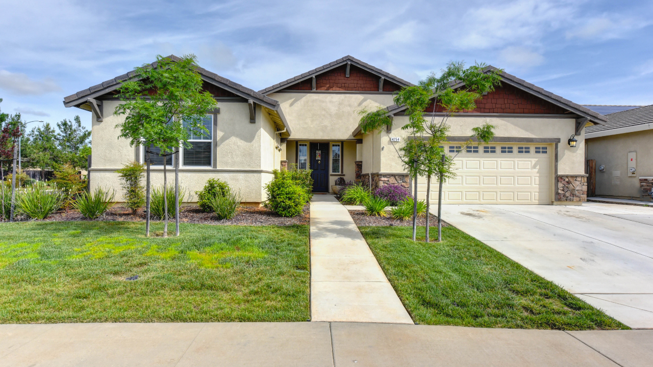 4254 Borderlands Dr., Rancho Cordova, CA, 95742 Scene 1