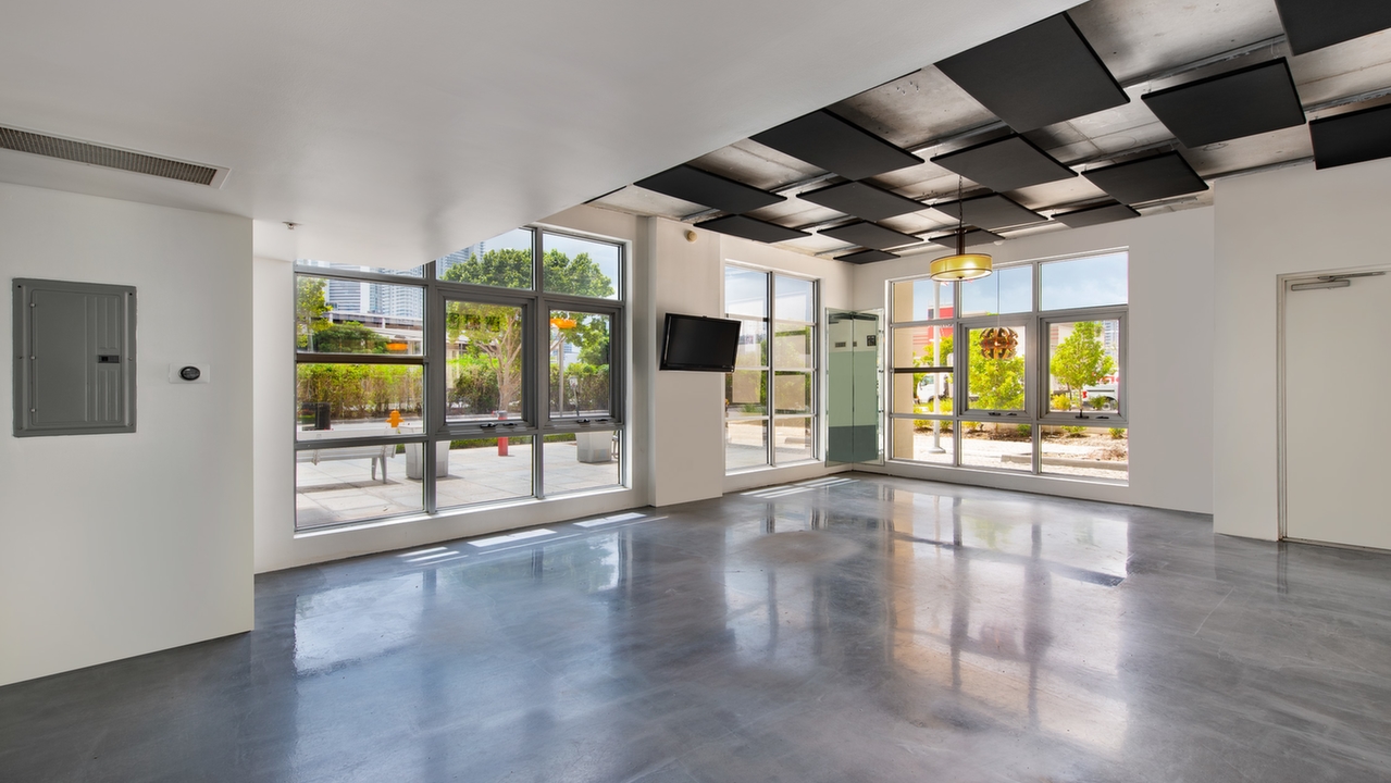 3449-NE-1st-Ave-#L11-03