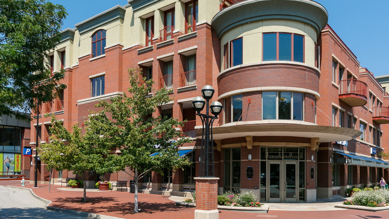 Building Exterior View 1