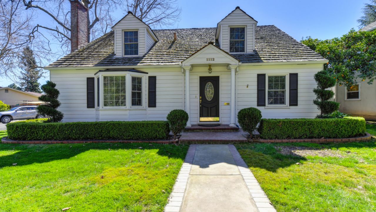 1112 13th Ave., Sacramento, CA, 95822 Scene 1