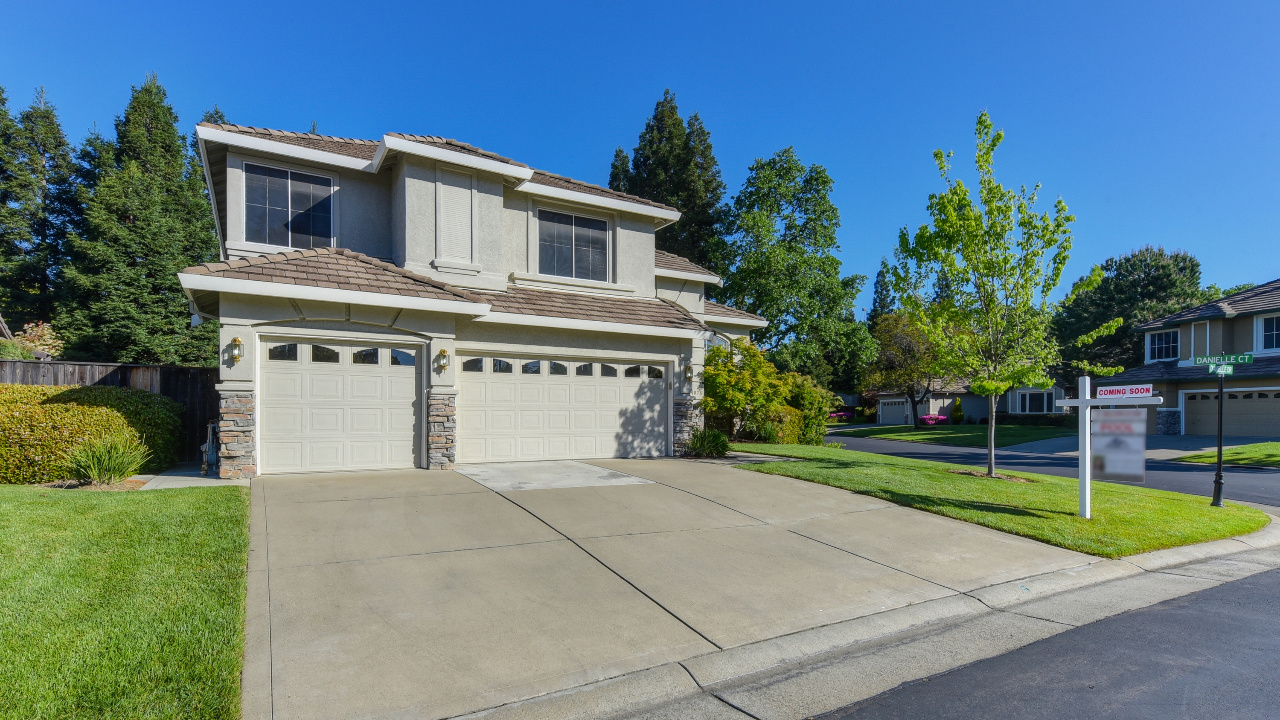 1028 Danielle Drive, Roseville, CA, 95747 Scene 2