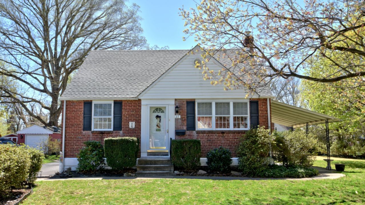 23 Newington Dr, Hatboro, PA, 19040 Scene 1