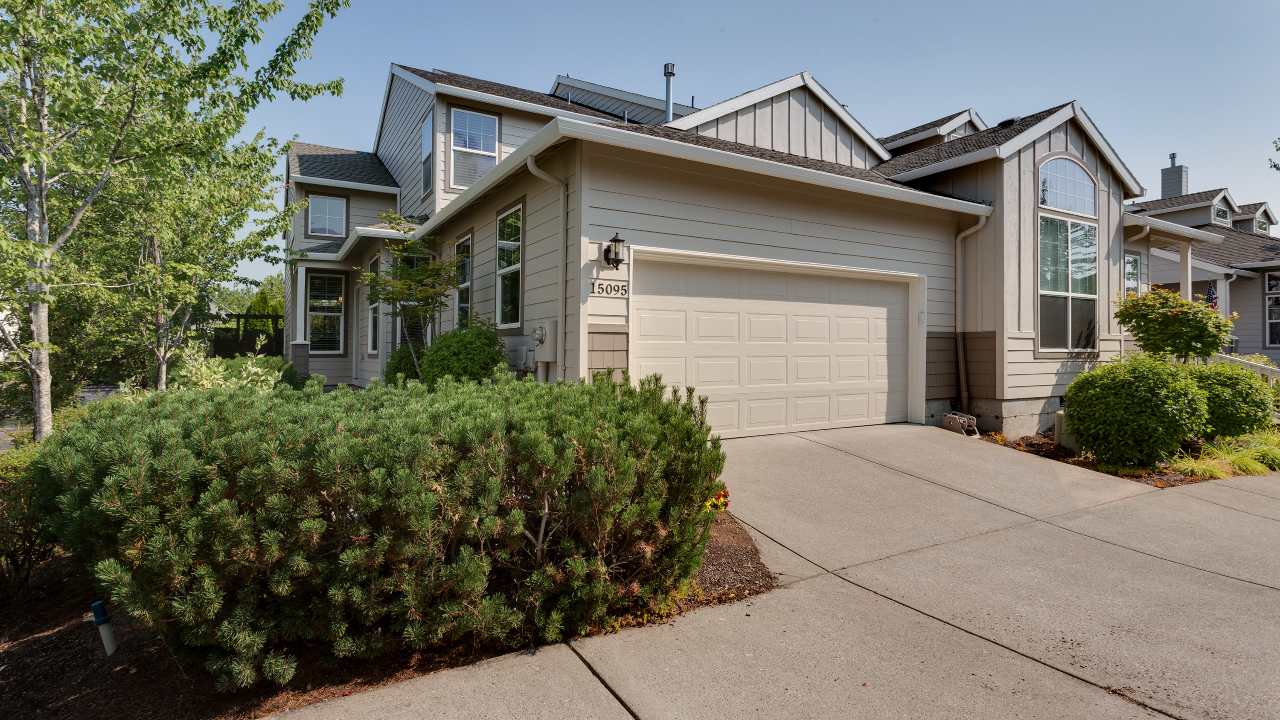 15095 NW Elaina Ct.,, Portland, OR, 97229 Scene 2