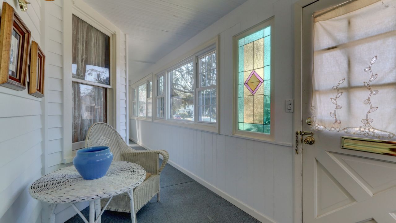 Enclosed Front Porch