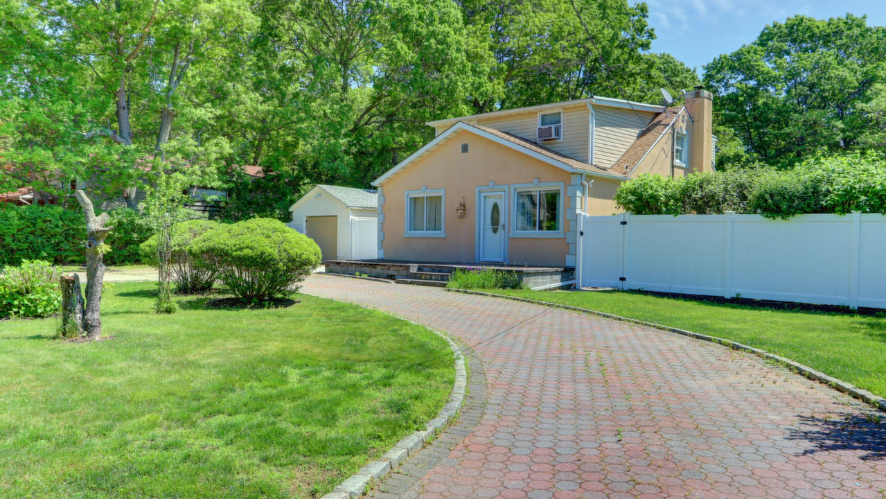 Front of House-Circular Driveway