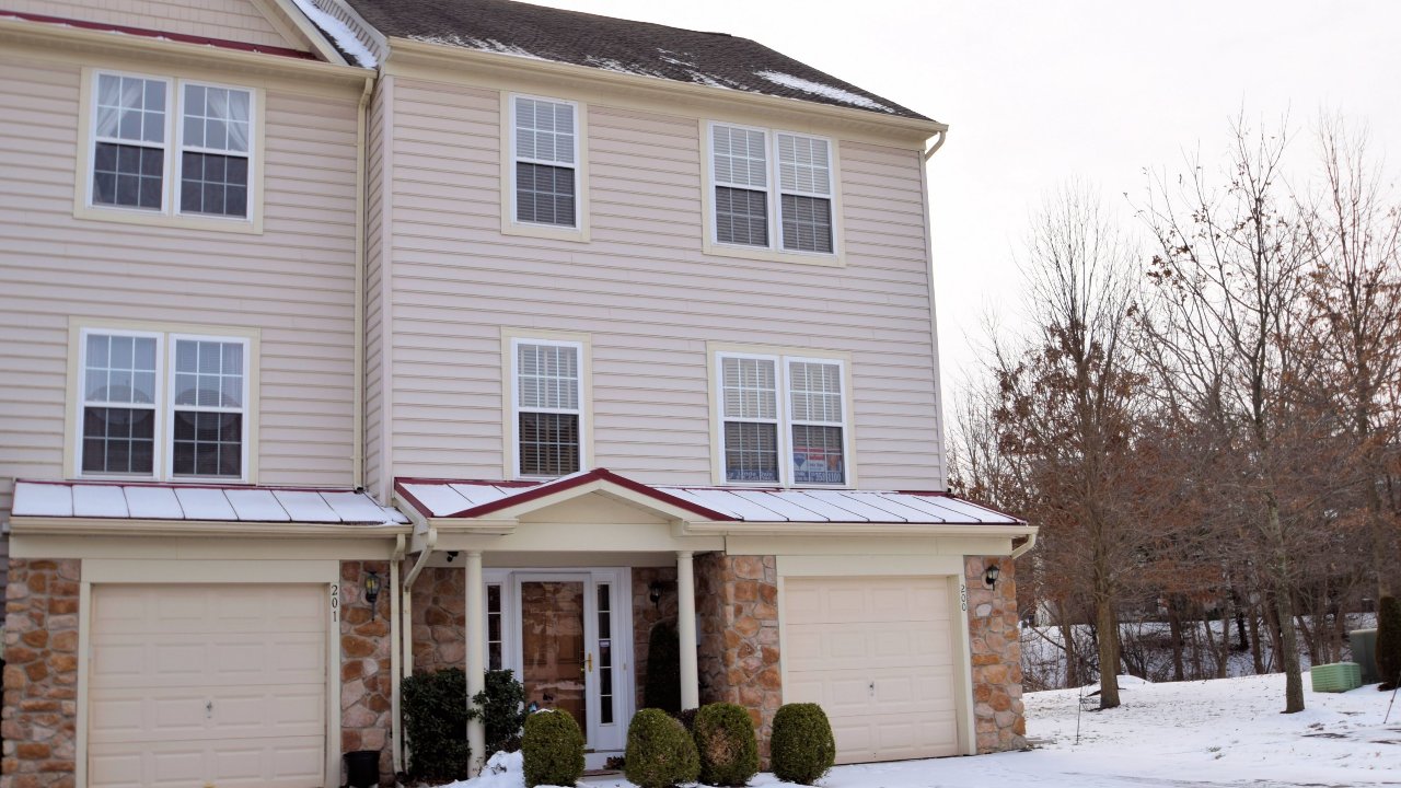 200 Devon Ct, North Wales, PA, 19454 Scene 1