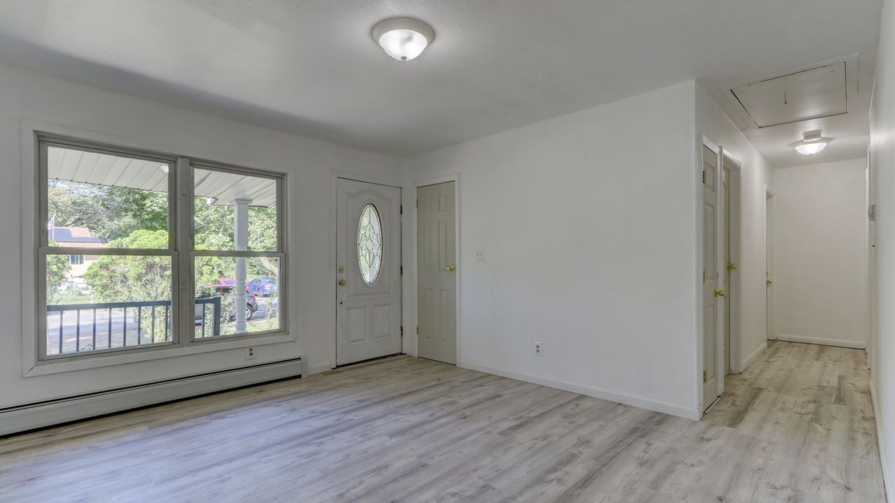 717 Doane Ave, Bellport, NY, 11713 Scene 3