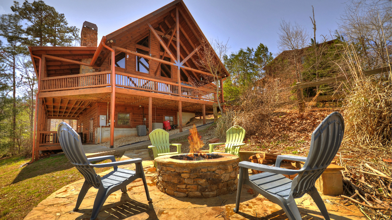 240 Necowa Cove Overlook, Blue Ridge, GA, 30513 Scene 1