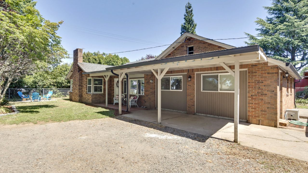 2708 SE Palmquist Rd, Gresham, OR, 97080 Scene 3