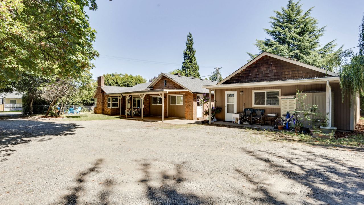 2708 SE Palmquist Rd, Gresham, OR, 97080 Scene 4