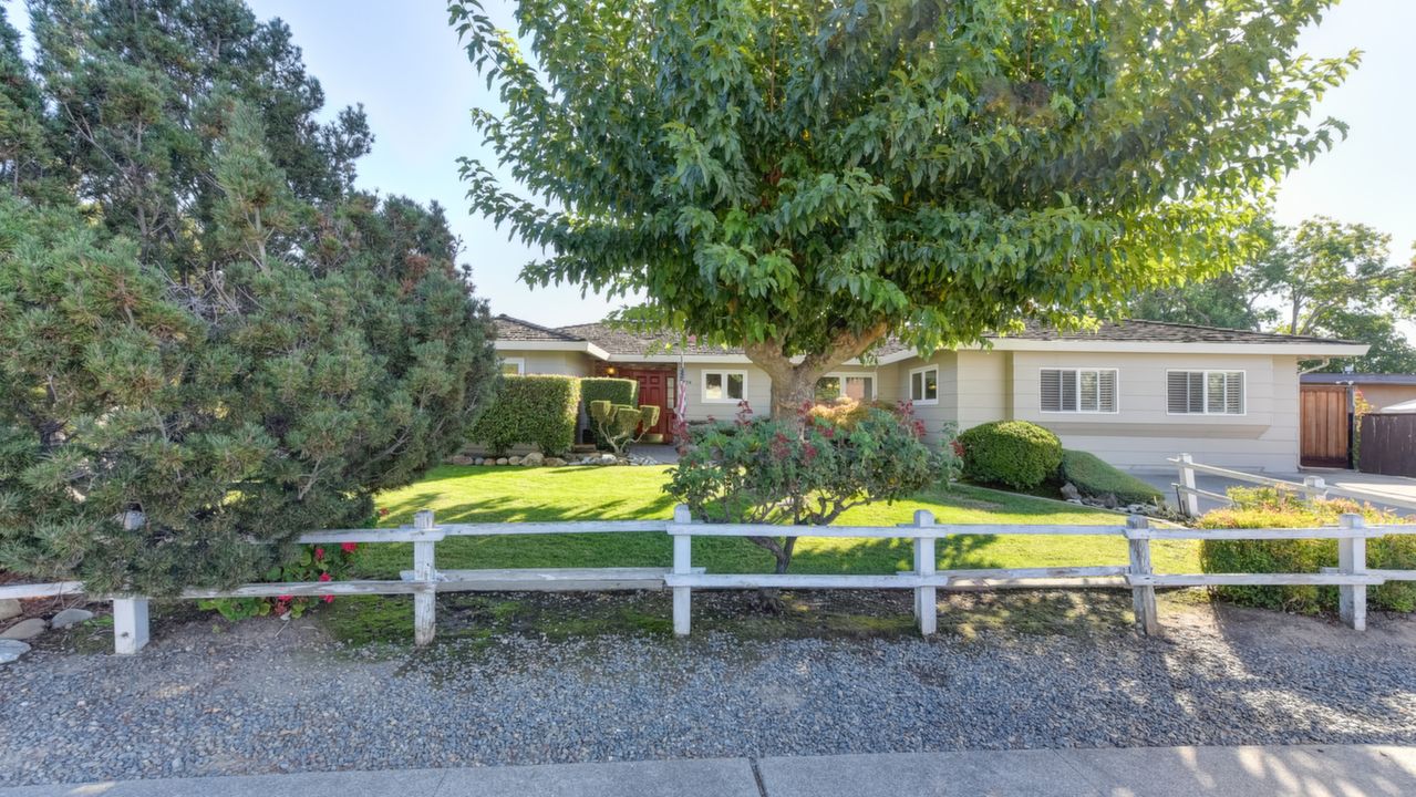 4436 Jan Dr
Carmichael, CA, Carmichael, CA, 95608 Scene 1