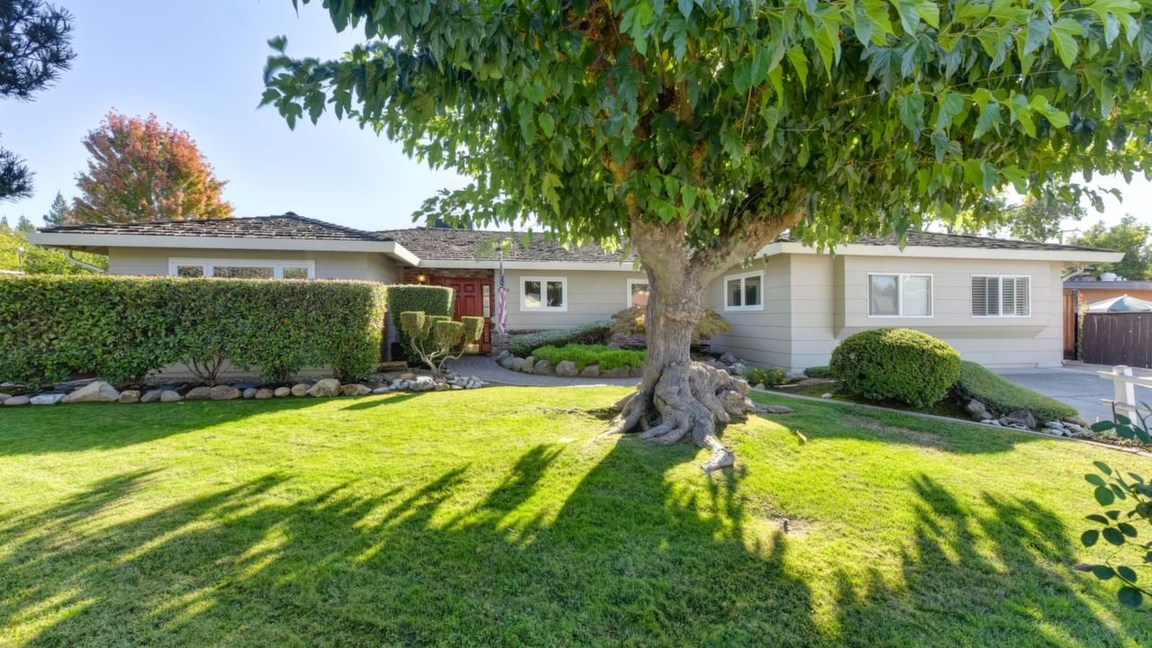 4436 Jan Dr
Carmichael, CA, Carmichael, CA, 95608 Scene 3