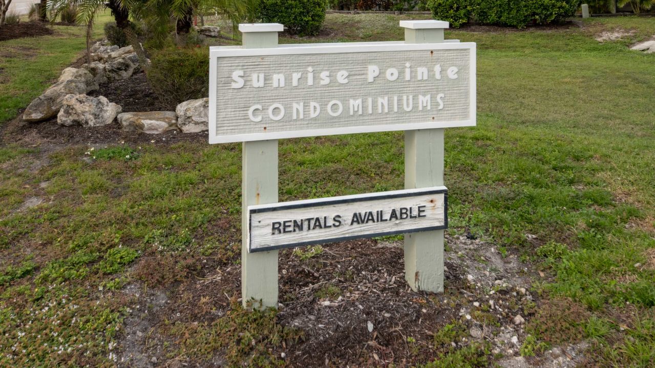 Sunrise Pointe Sign  