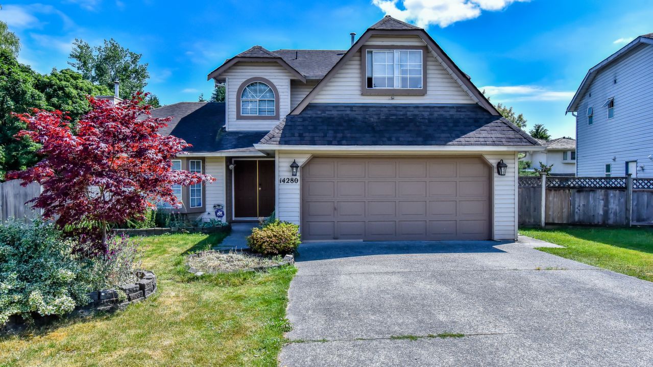 14280 67 Ave., Surrey, BC, V3W 0P5 Scene 1