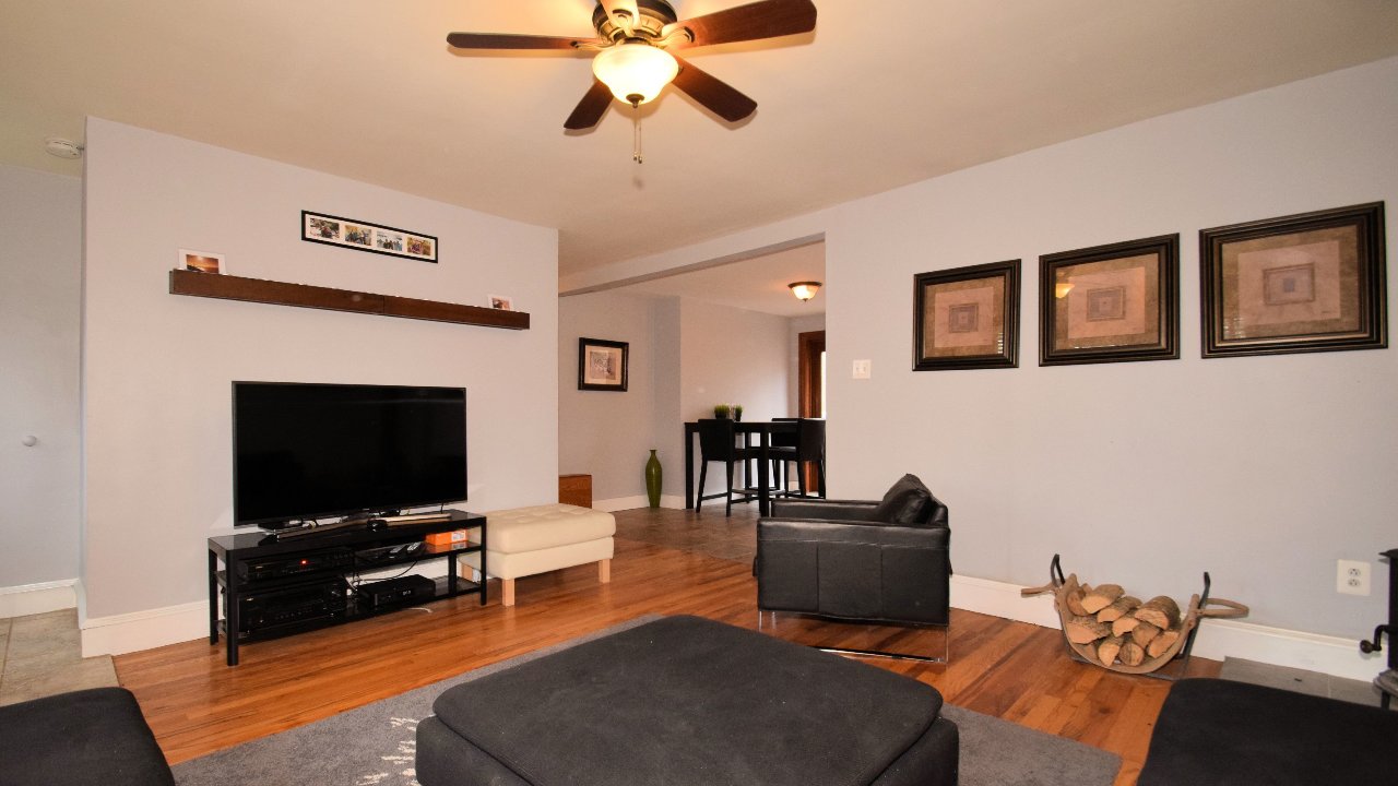 221 Clearfield Ave, Norristown, PA, 19403 Scene 2