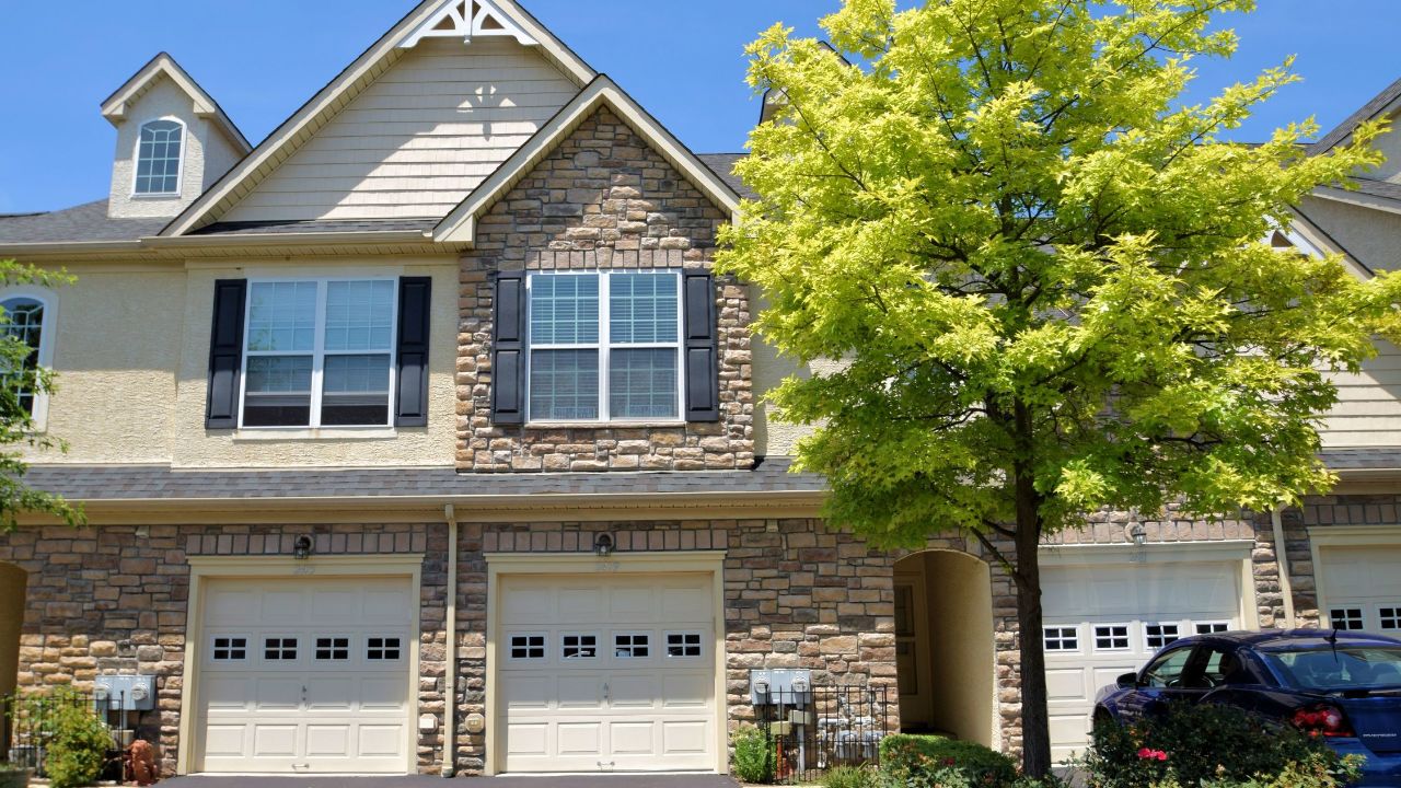 2479 Merri Claude Dr, East Norriton, PA, 19401 Scene 1