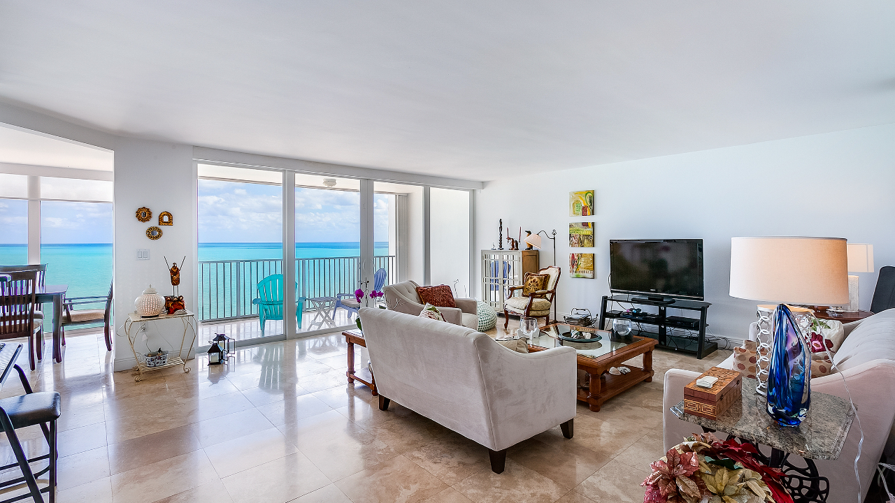 Casa-Del-Mar-#12E-02