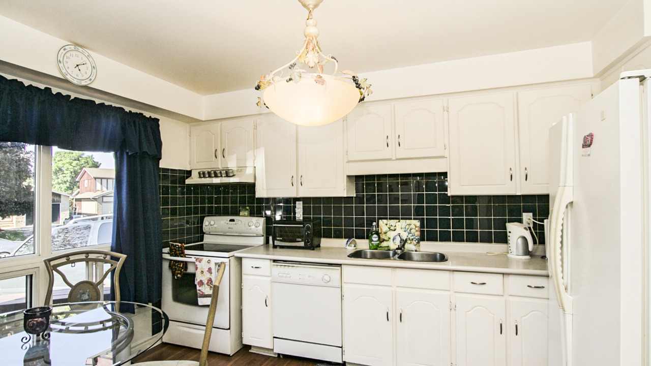 186 Ridge Road, Caledon, ON, L7E 4V7 Scene 3