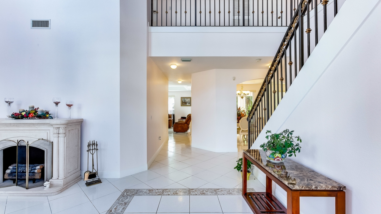 11663-SW-152nd-PL-03