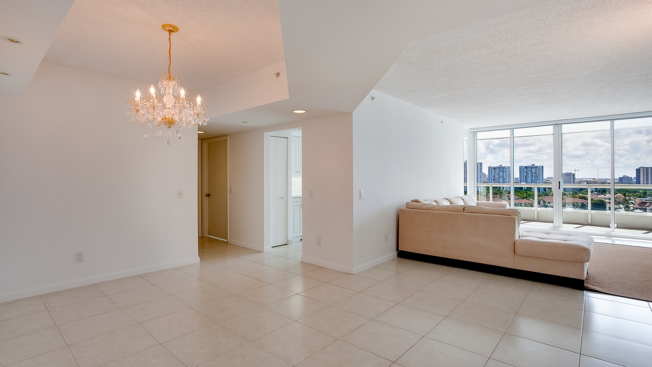 N-Twr-At-The-Point-#1504-02