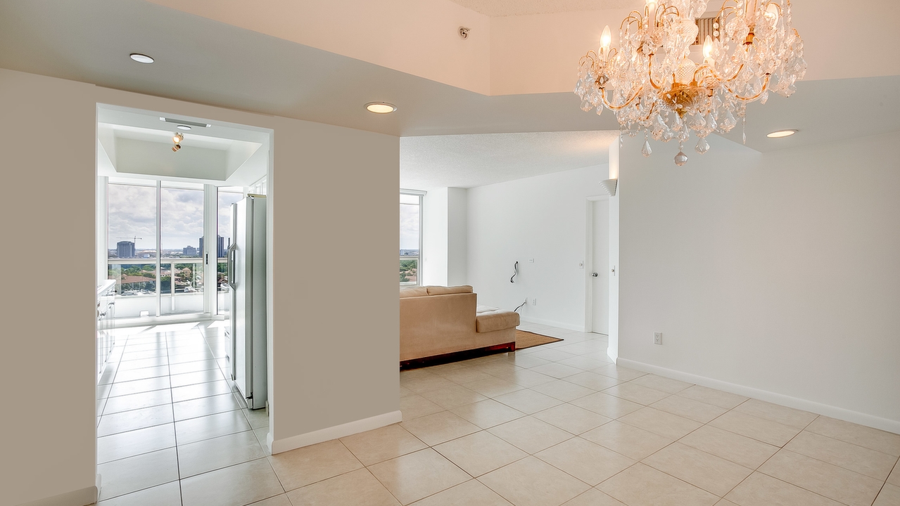 N-Twr-At-The-Point-#1504-03