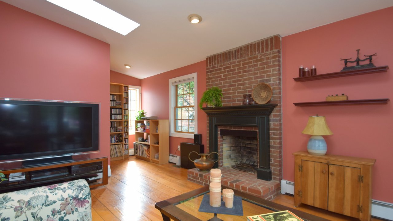 34 Liberty St, Newtown, PA, 18940 Scene 4