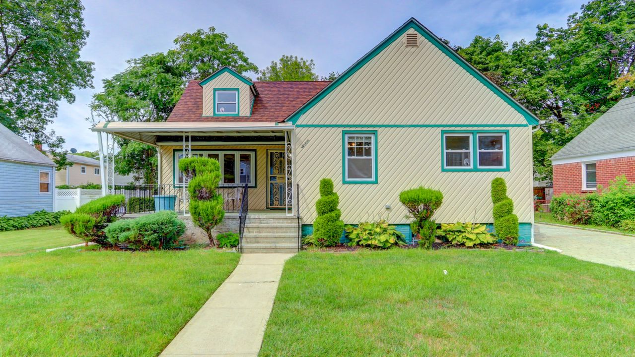 139 Mason St, Hempstead, NY, 11550 Scene 2