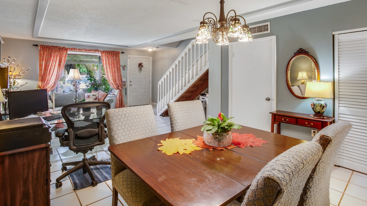 10125-SW-77th-Ct-04