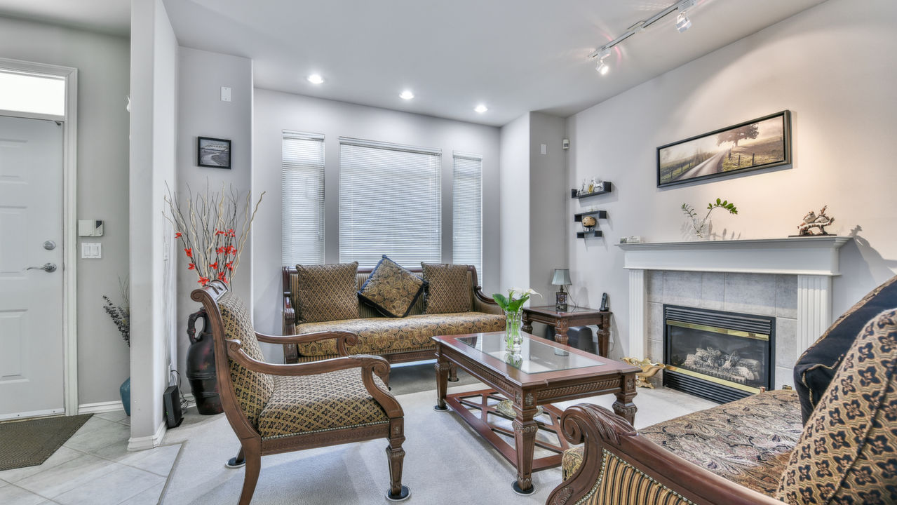 12638 Hampton Court, Surrey, BC, V3W 1N2 Scene 4