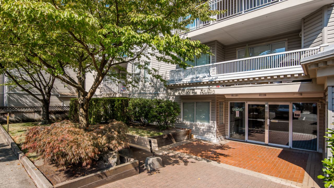 209-9946 151 St, Surrey, BC, V3R 0V5 Scene 2