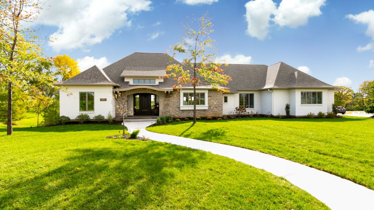 4877_WoodlandDr_1