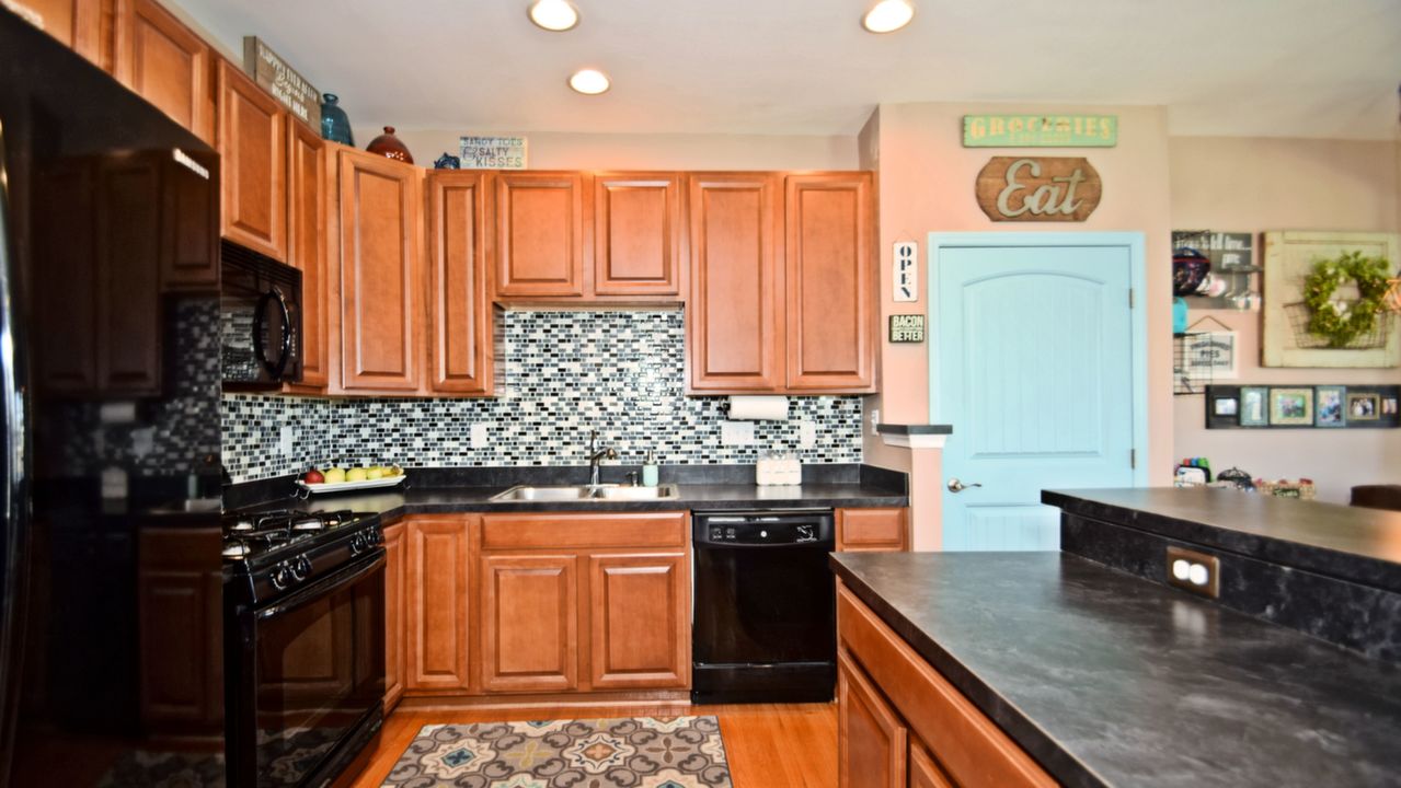 128 Crooked Ln, Gilbertsville, PA, 19525 Scene 2