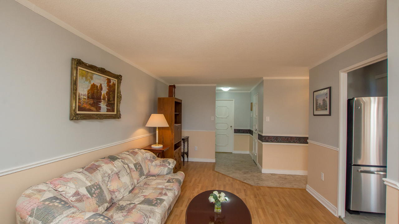 475 The West Mall, Etobicoke, ON, M9C 1E9 Scene 2