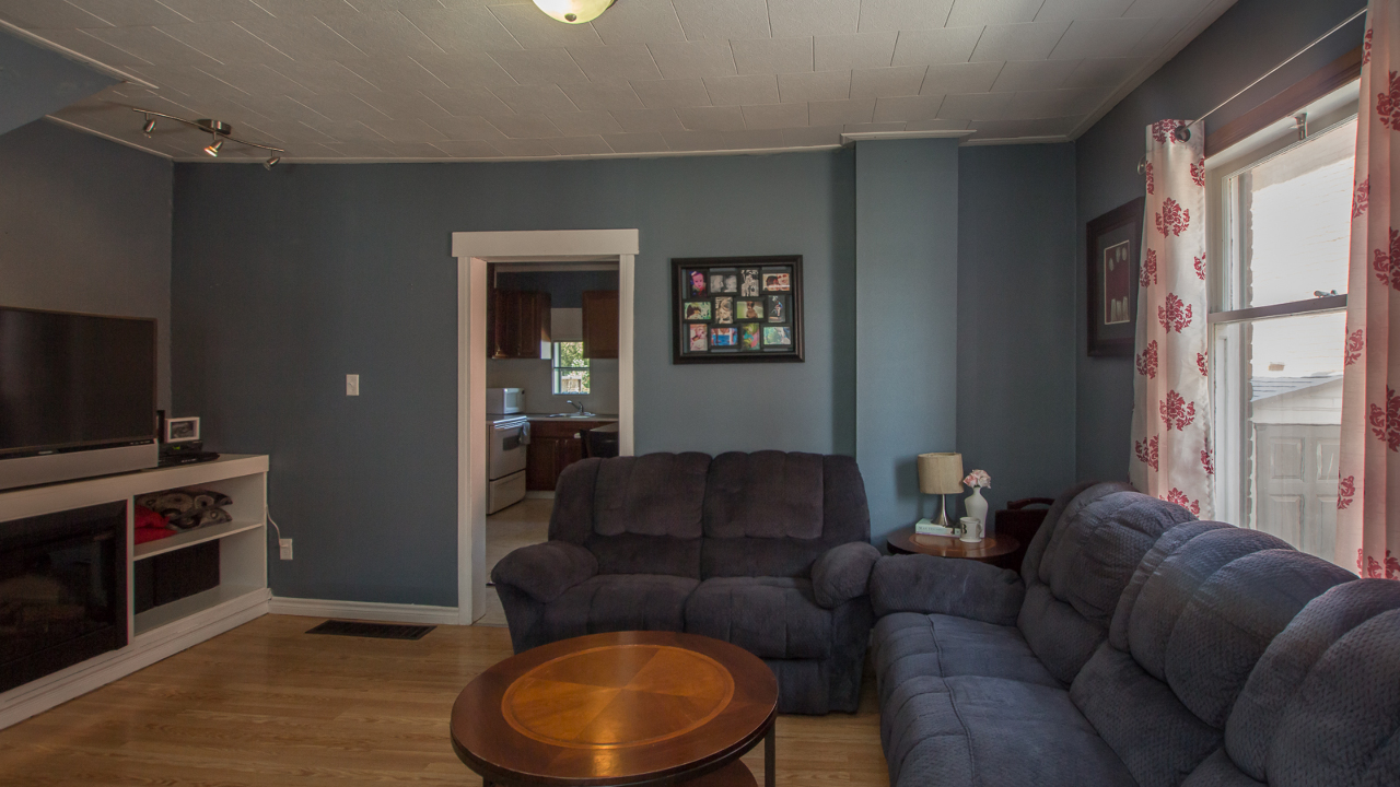 143 Superior St, Brantford, ON, N3S 2L3 Scene 3